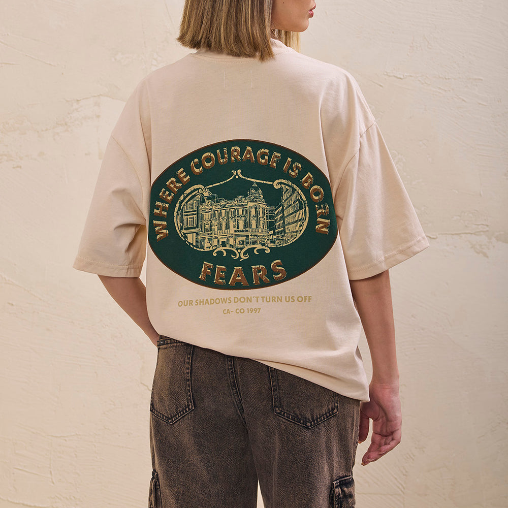 
                      
                        Camiseta oversized courage- Crema
                      
                    