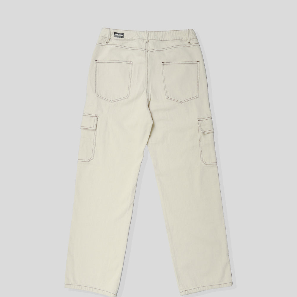 
                      
                        Pantalón cargo crudo Hombre
                      
                    