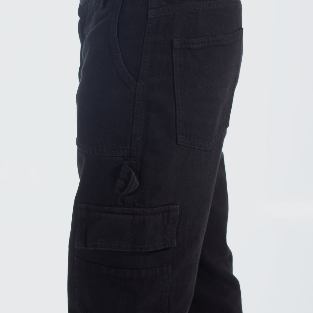 
                      
                        Pantalon cargo negro Hombre
                      
                    