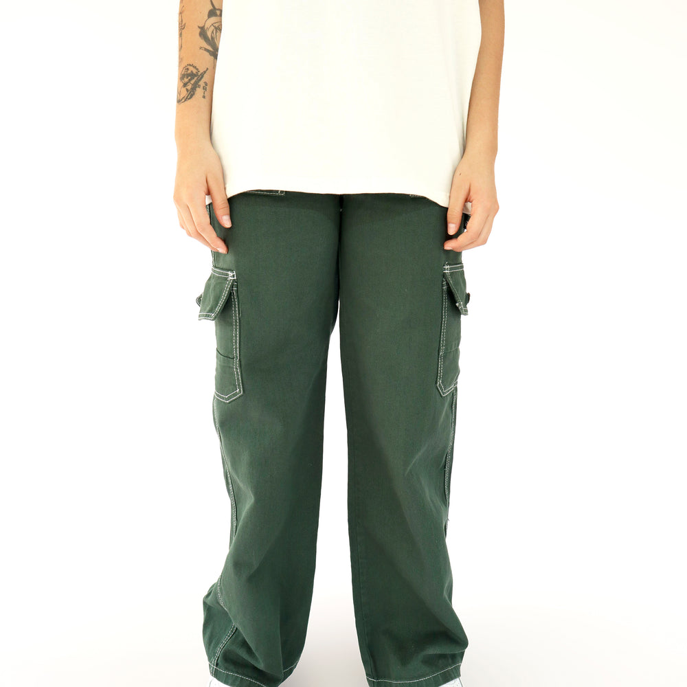 
                      
                        Pantalón cargo mujer- Verde
                      
                    